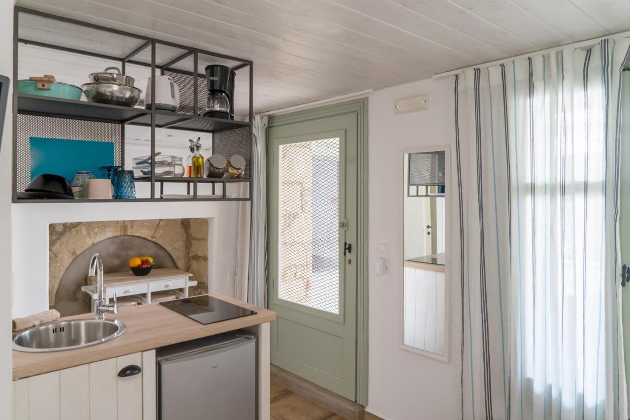 Quattro Domus 2 Townhouse Apartment Heraklion  ภายนอก รูปภาพ